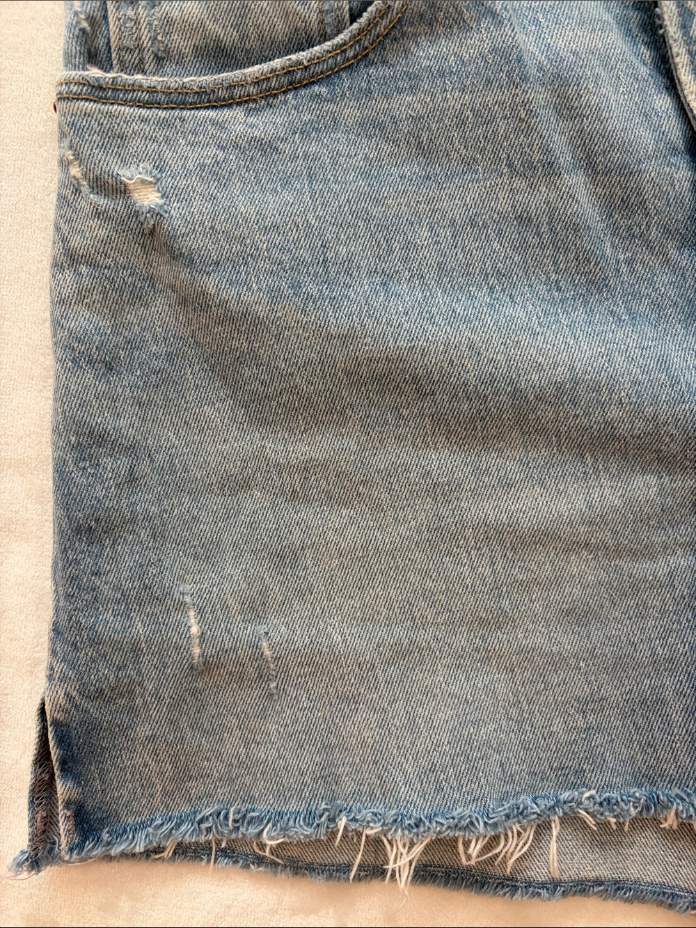 Abercrombie & Fitch Mom shorts Light Blue High-Rise Distressed - 26 curve love - Picture 6 of 9